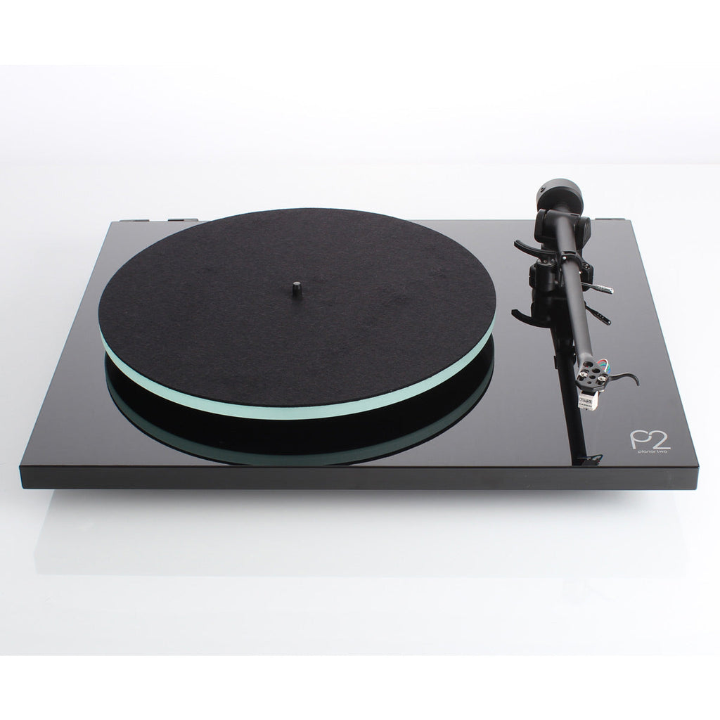 RegaPlanar 2 Turntable with Premounted Carbon MM Cartridge (Gloss Black)