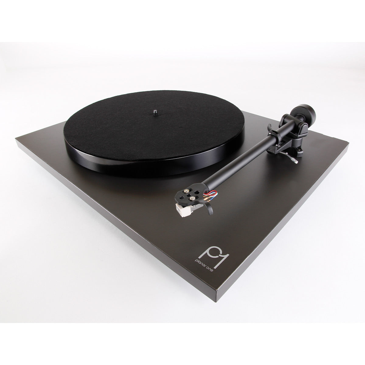 RegaPlanar 1 Turntable with Premounted Carbon MM Cartridge (Matte Black)