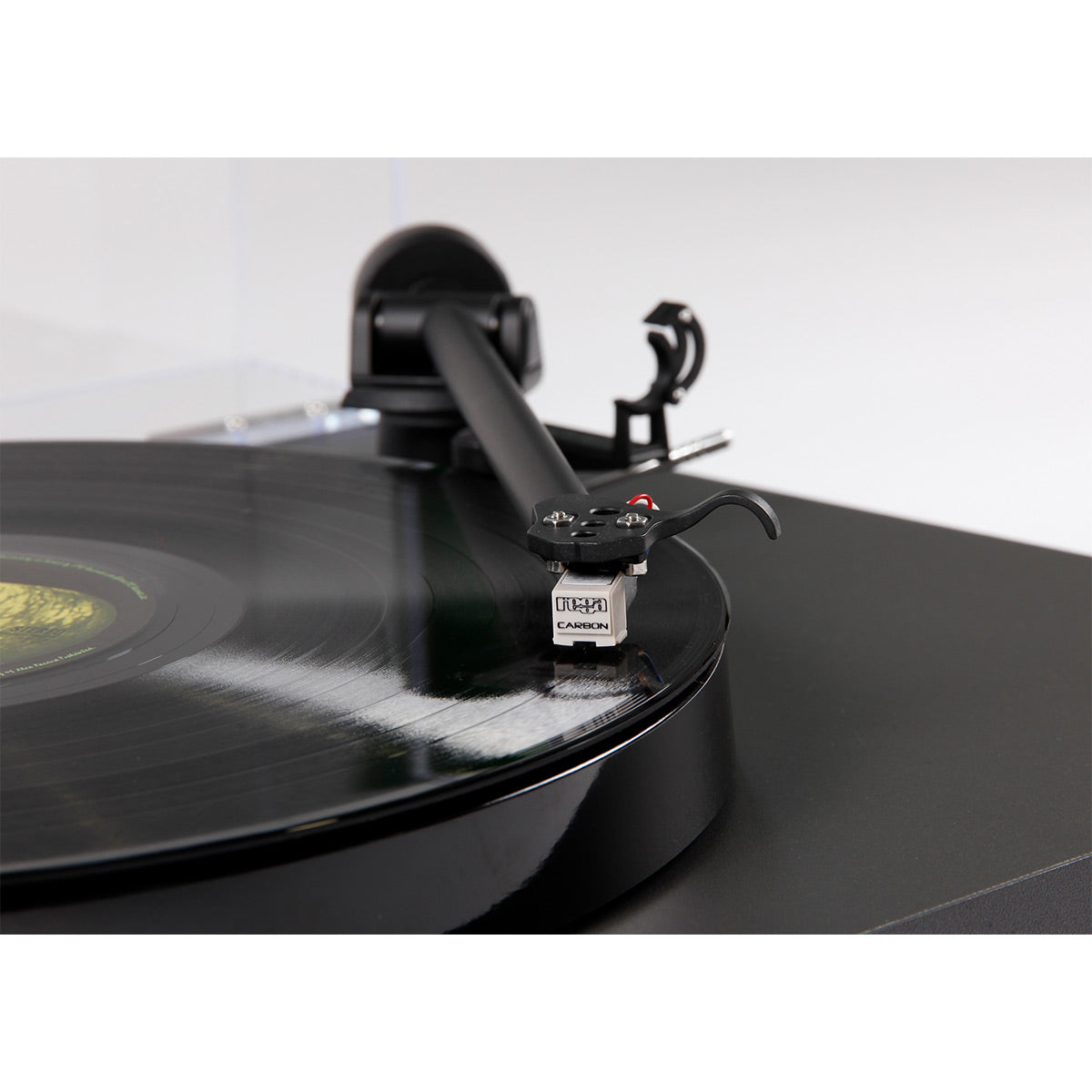 RegaPlanar 1 Plus Turntable with Premounted Carbon MM Cartridge (Matte Black)