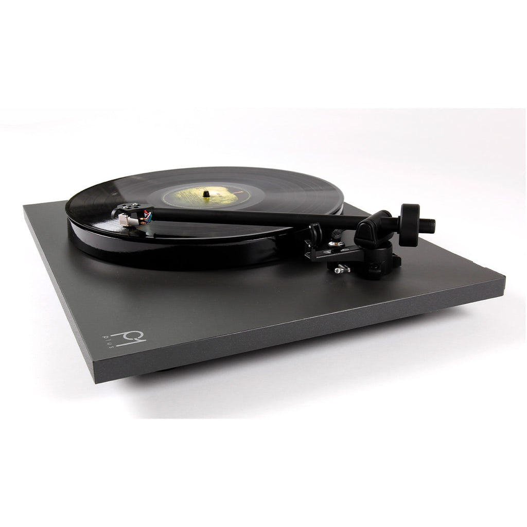RegaPlanar 1 Plus Turntable with Premounted Carbon MM Cartridge (Matte Black)