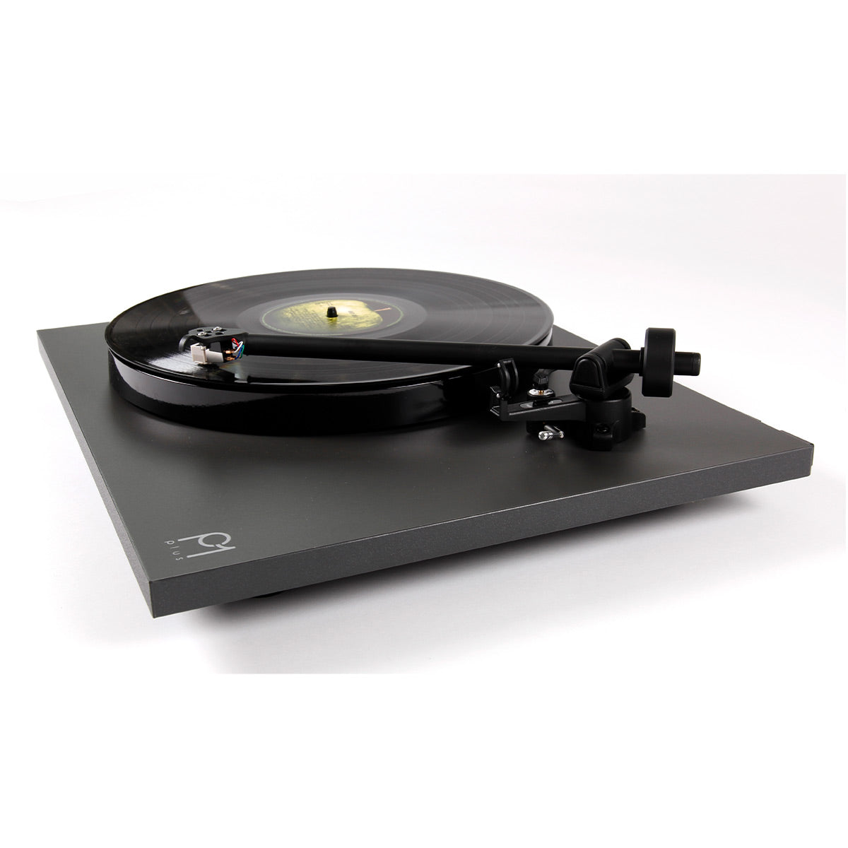 RegaPlanar 1 Plus Turntable with Premounted Carbon MM Cartridge (Matte Black)