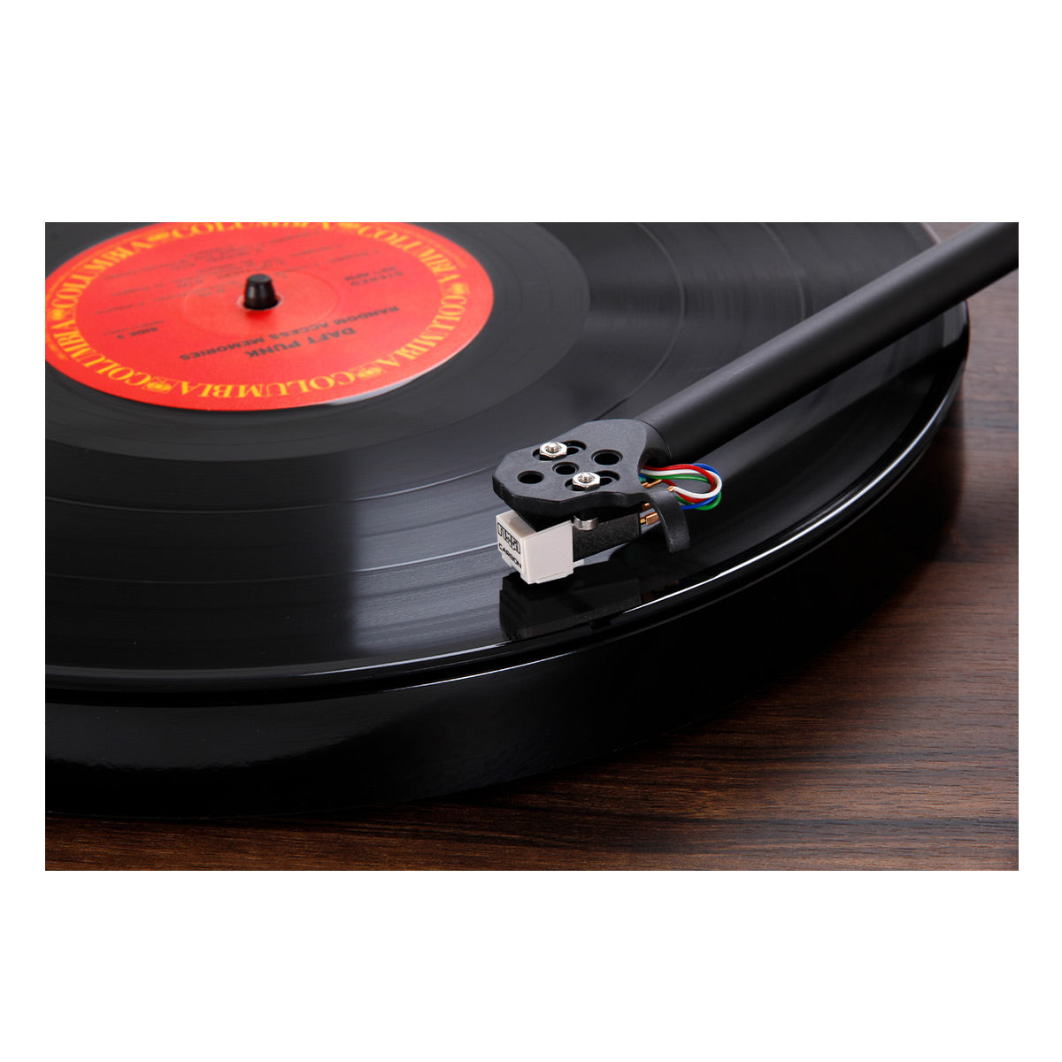 RegaPlanar 1 Turntable with Pre-mounted Carbon MM Cartridge (Special Edition Walnut)