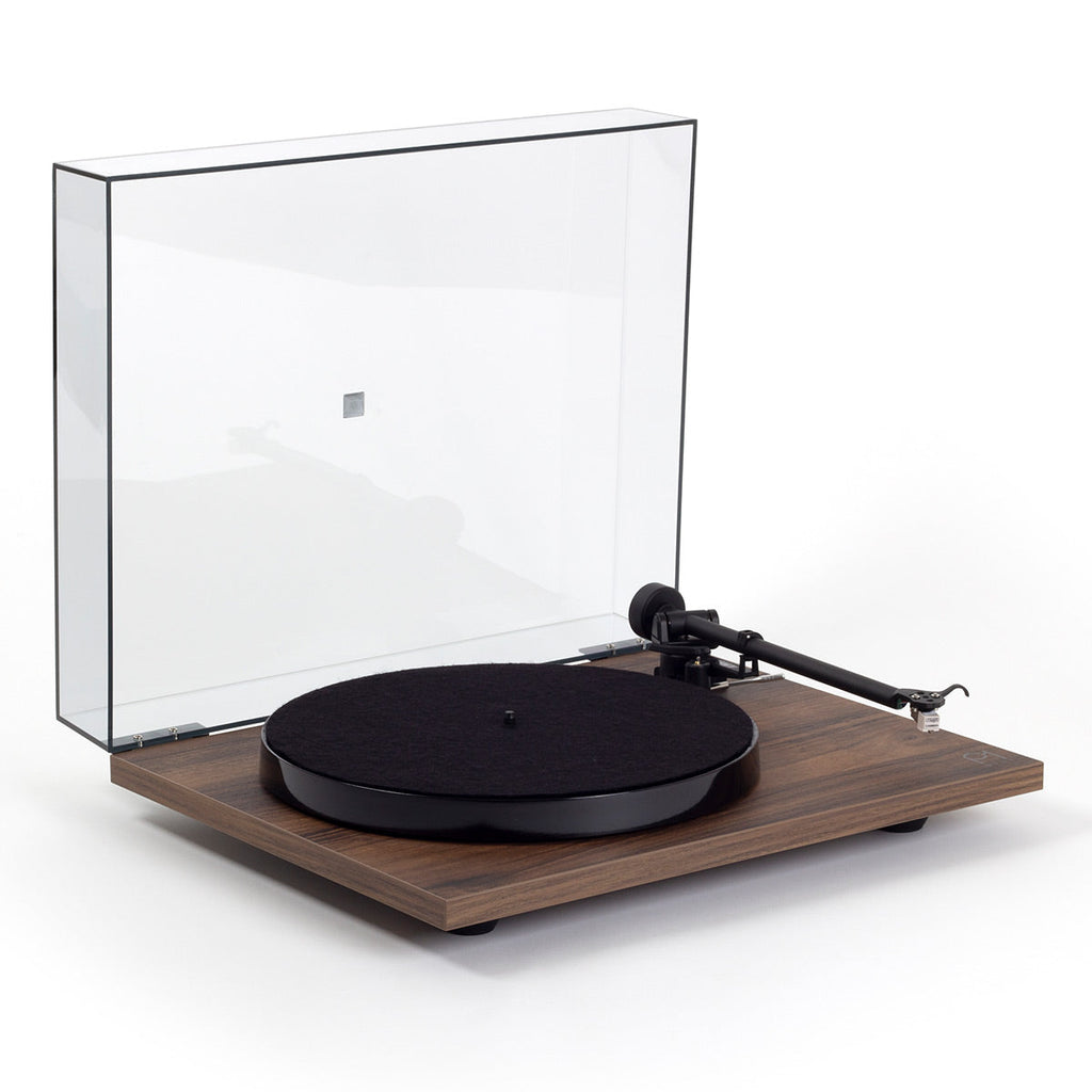 RegaPlanar 1 Plus Turntable with Premounted Carbon MM Cartridge (Special Edition Walnut)