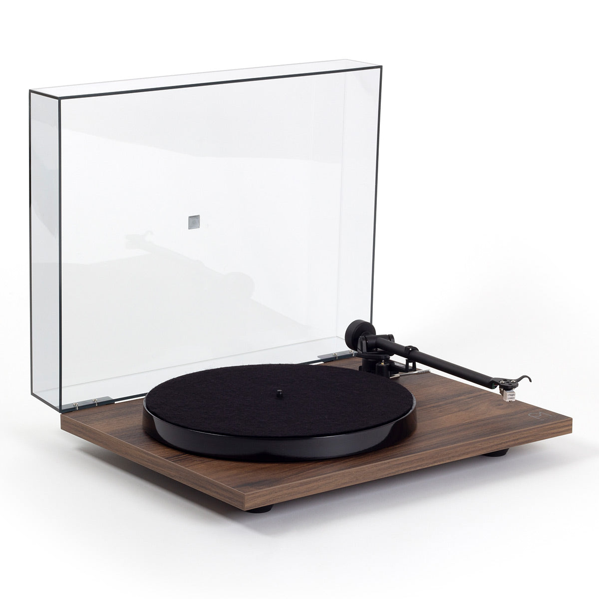 RegaPlanar 1 Plus Turntable with Premounted Carbon MM Cartridge (Special Edition Walnut)
