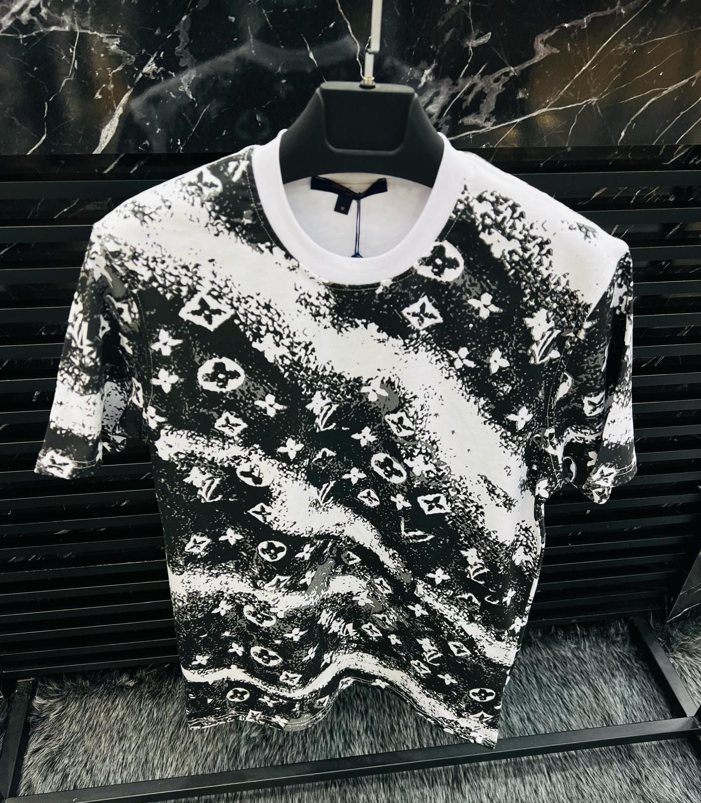 Shirt LV