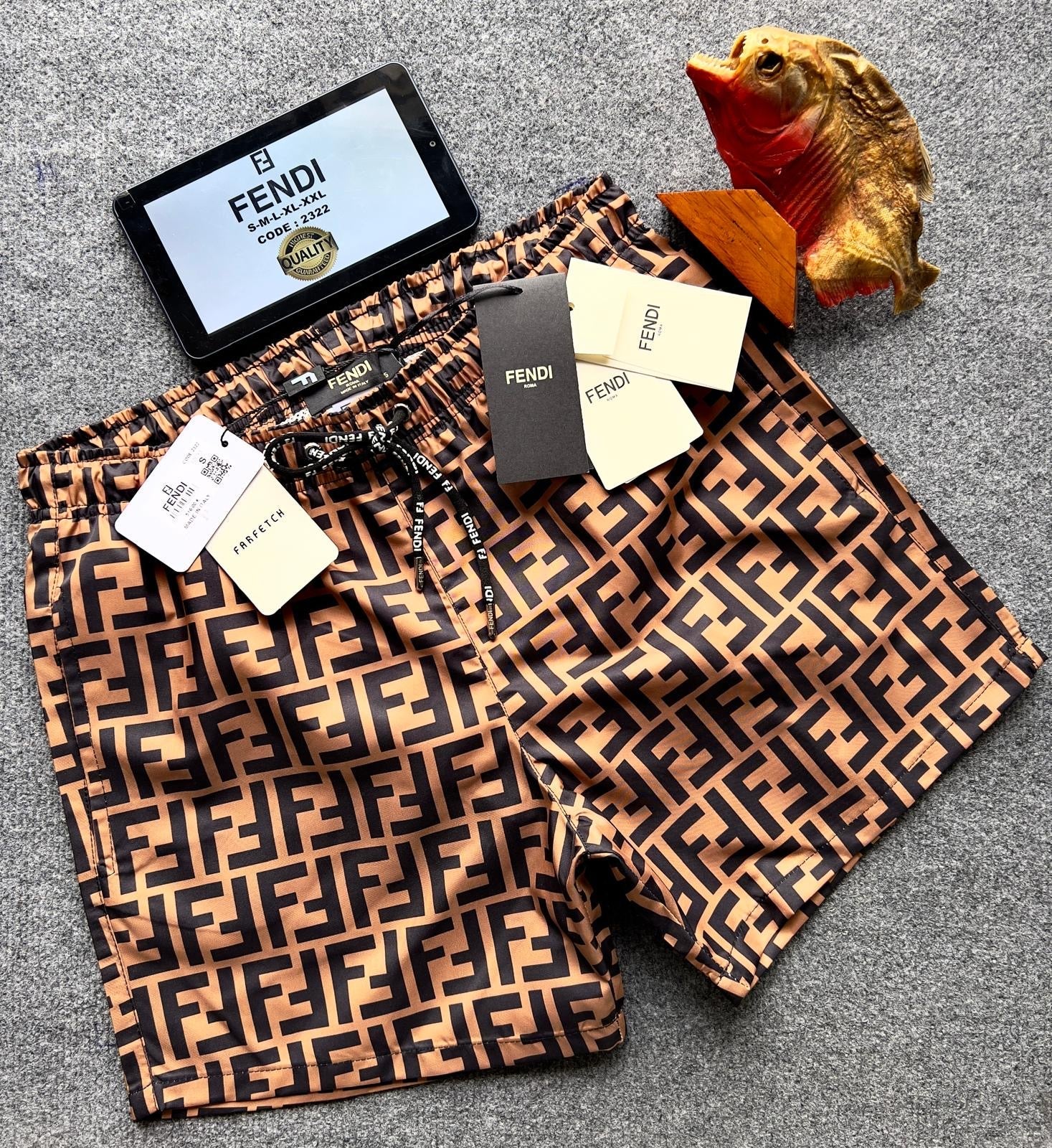 COSTUME FENDI
