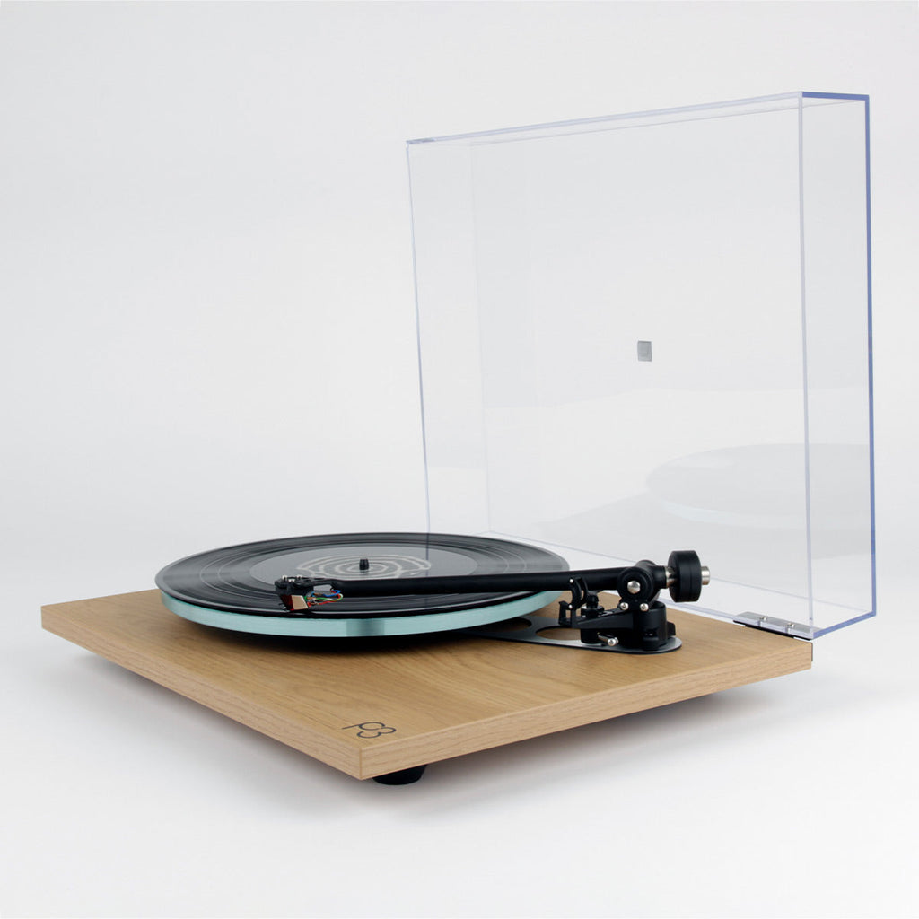 RegaPlanar 3 Turntable with Nd3 MM Phono Cartridge (Oak)