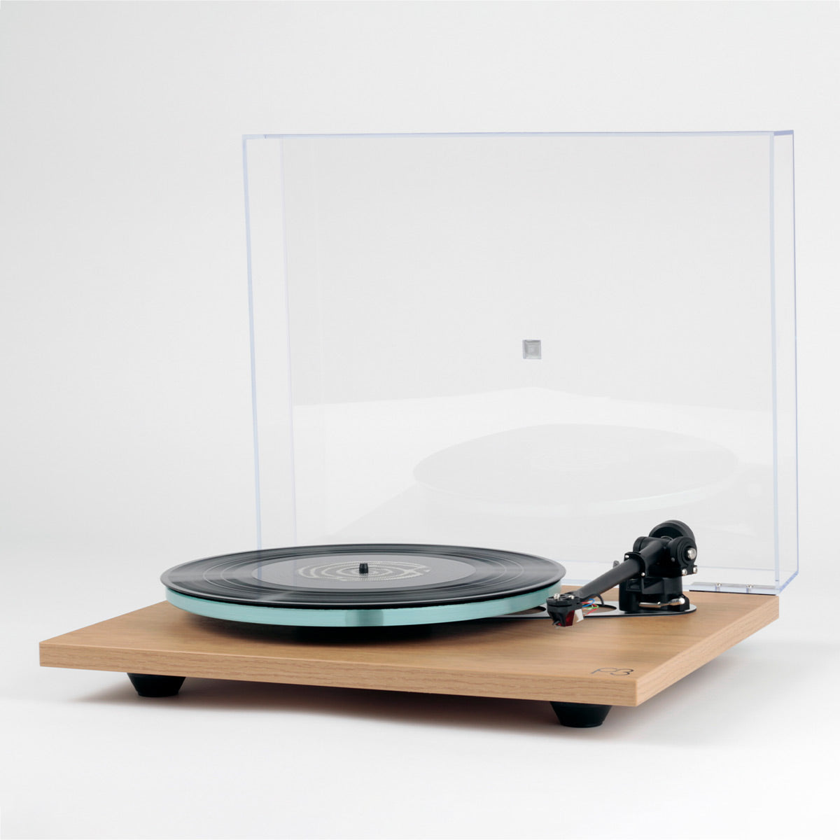 RegaPlanar 3 Turntable with Nd3 MM Phono Cartridge (Oak)