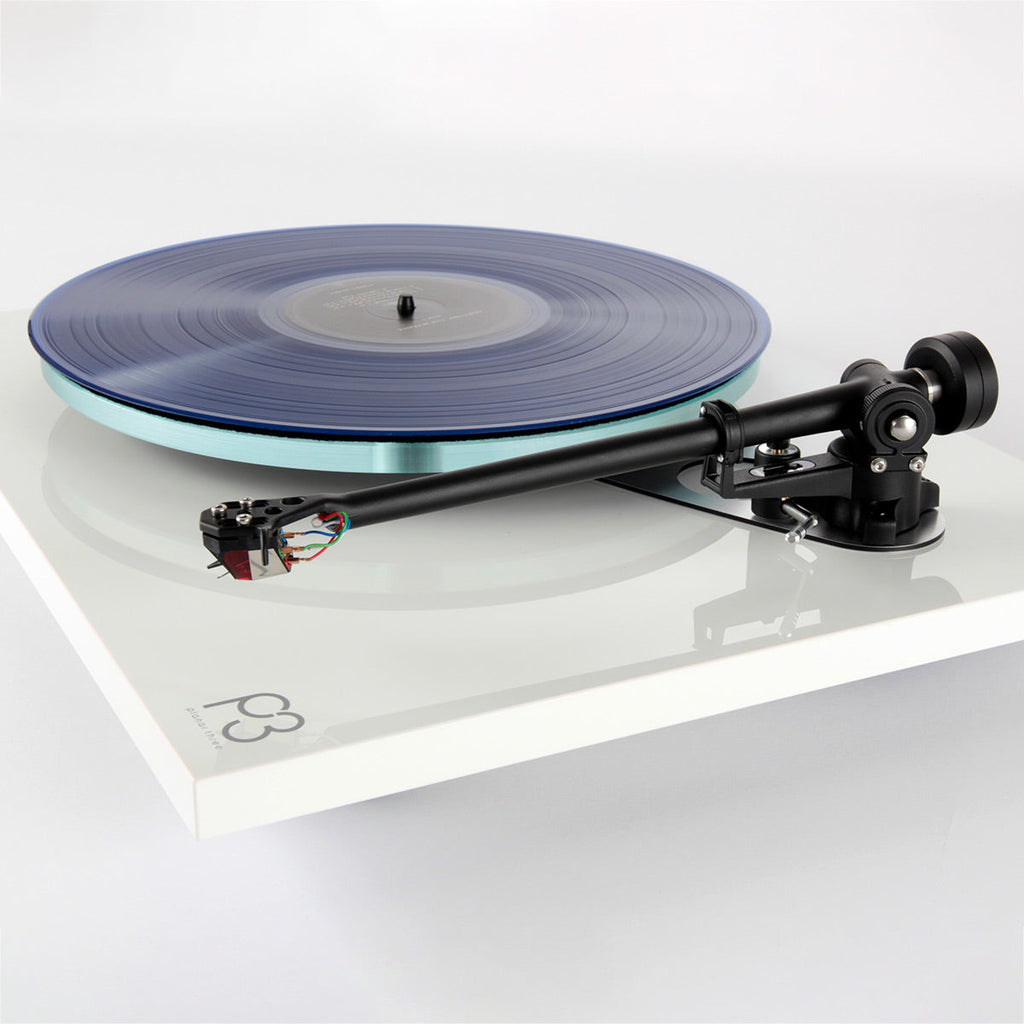 RegaPlanar 3 Turntable with Nd3 MM Phono Cartridge (Matt White)