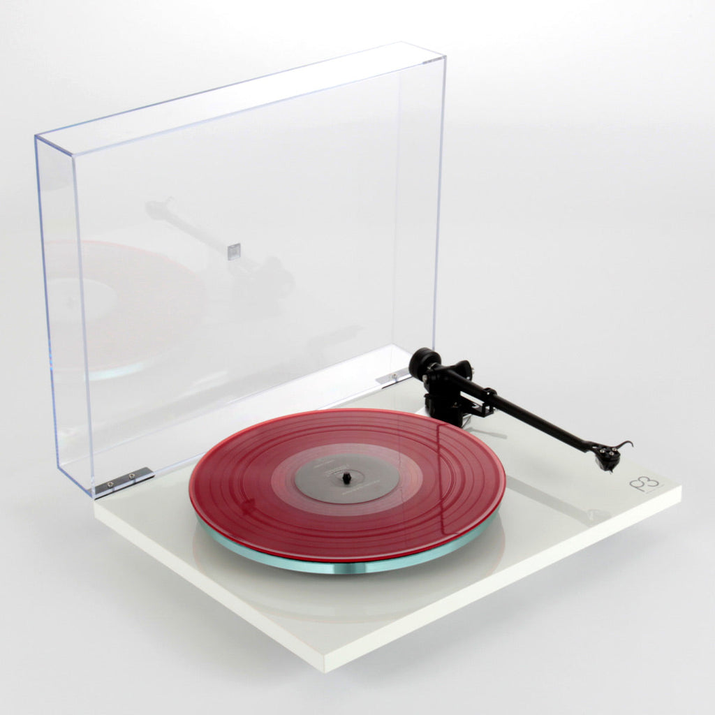RegaPlanar 3 Turntable with Nd5 MM Phono Cartridge (White)