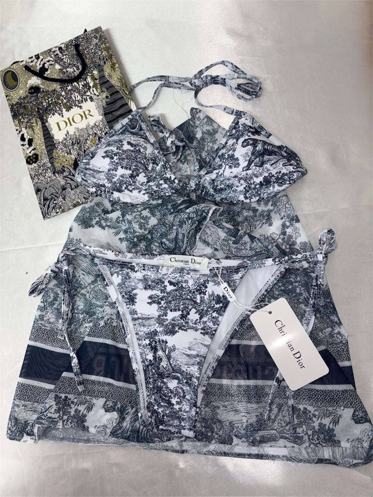 Costume donna - C.D