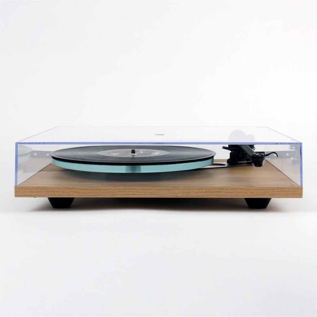 RegaPlanar 3 Turntable with Nd5 MM Phono Cartridge (Oak)