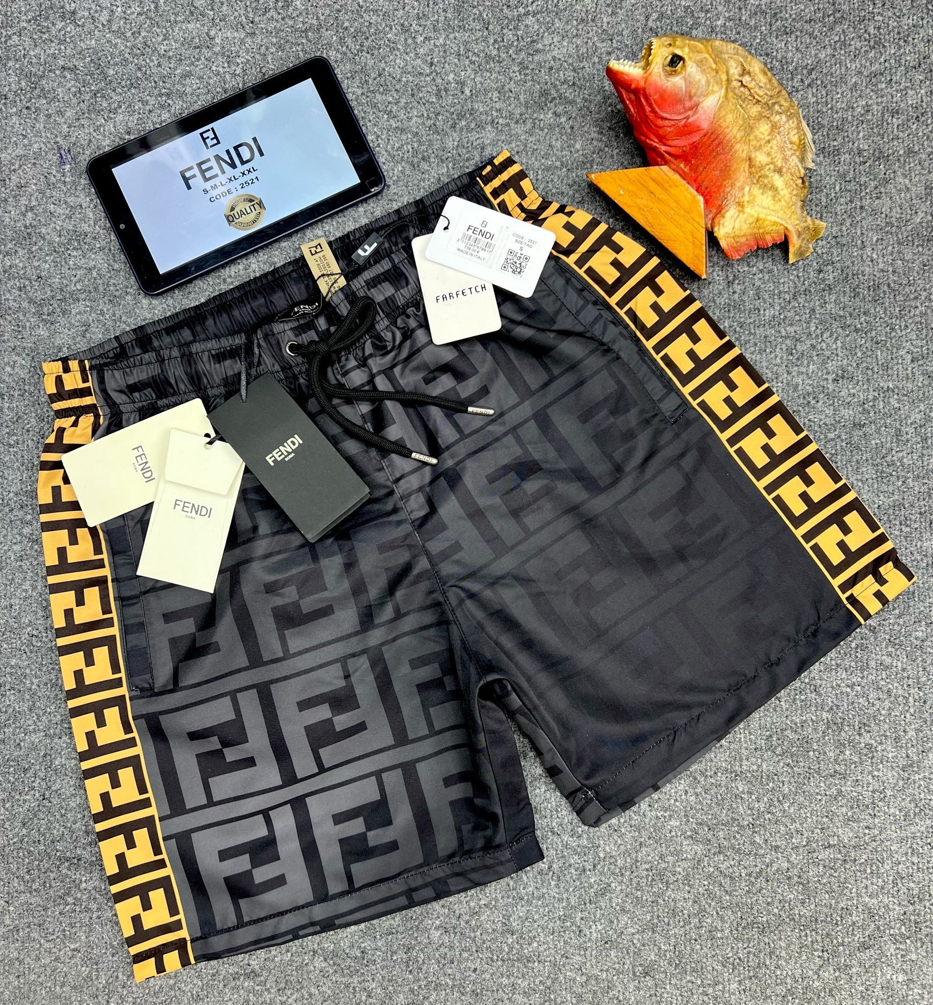 COSTUME FENDI