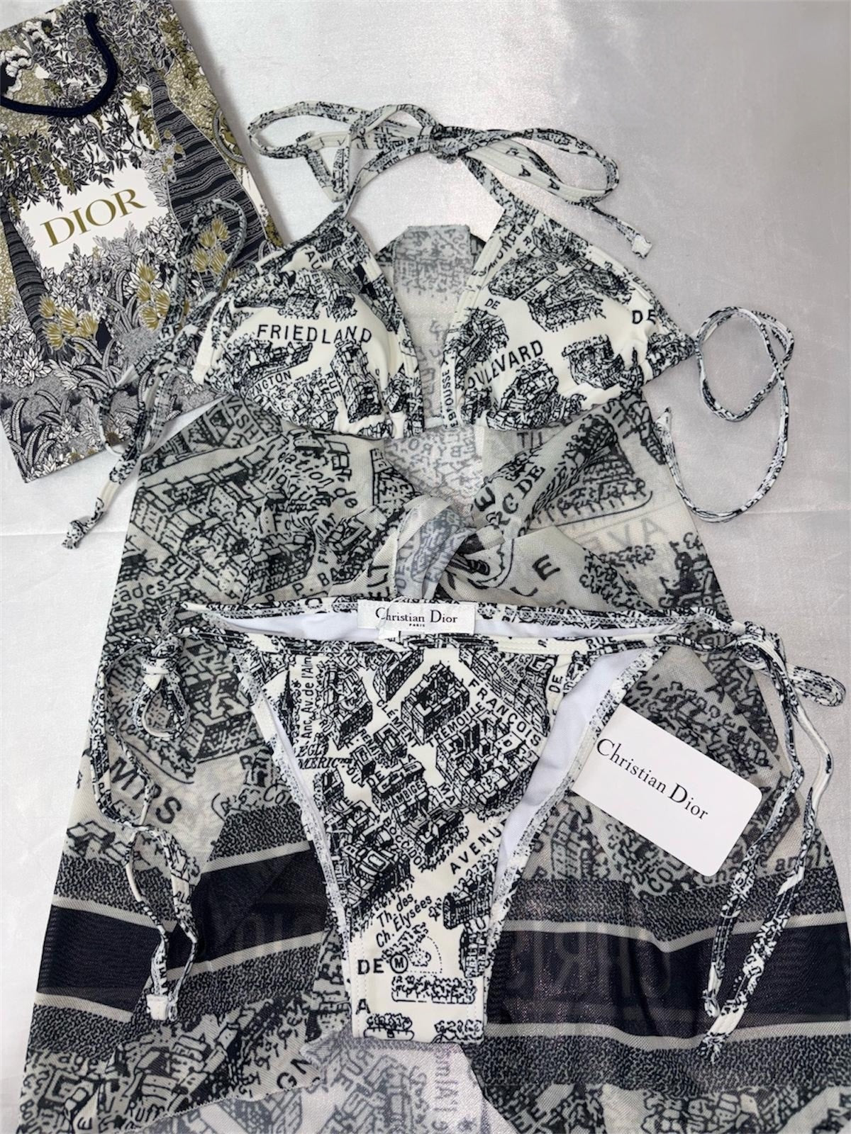 Costume donna - C.D
