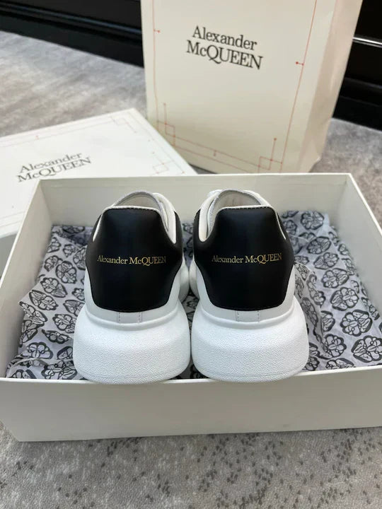 ALEXANDER MCQUEEN BASIC NERA E BIANCA