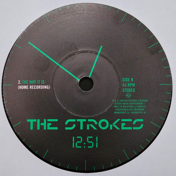 The Singles (06.25.2001-09.06.2006) - Volume 01 | Mint (M) Mint (M)